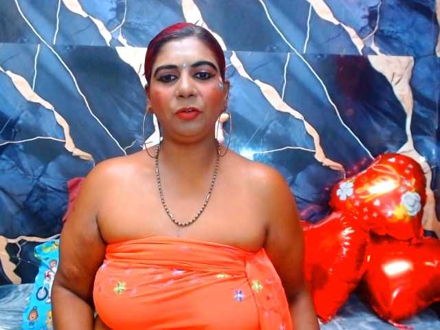 indianerotica69 live cam on BongaCams