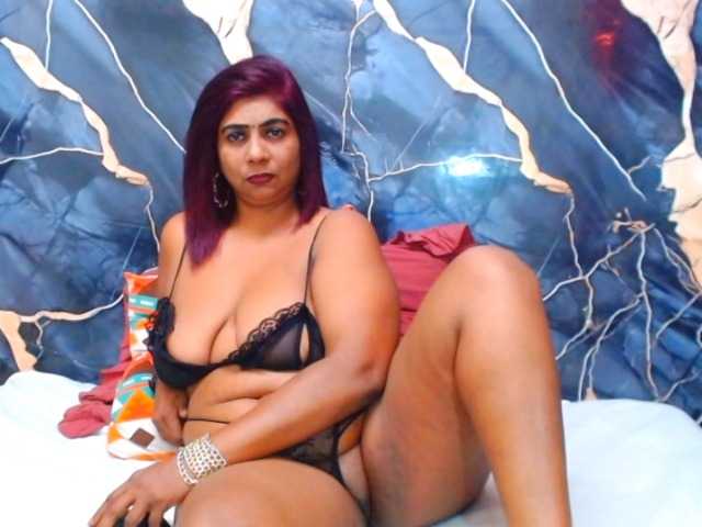 indianerotica69 live cam on BongaCams