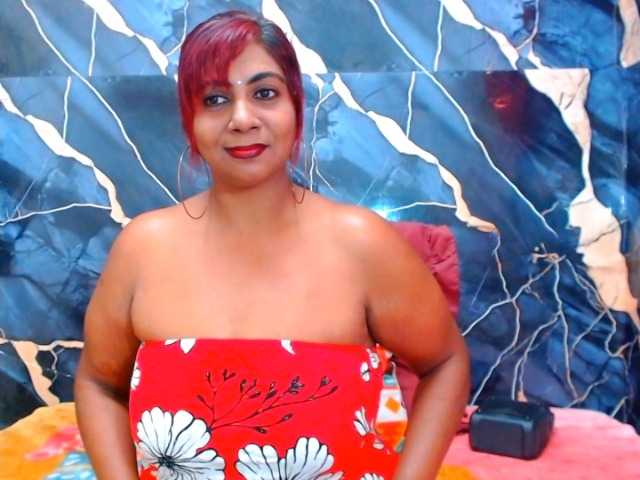 indianerotica69 live cam on BongaCams