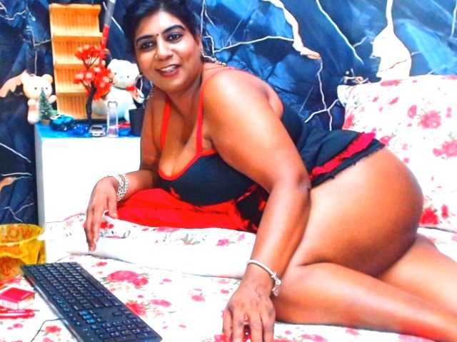 indianerotica69 live cam on BongaCams