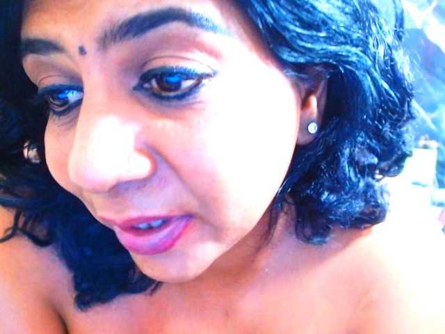 Indianerotica69