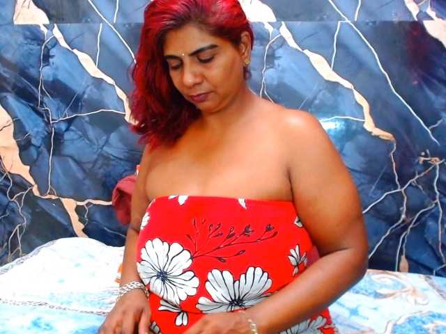 indianerotica69 live cam on BongaCams