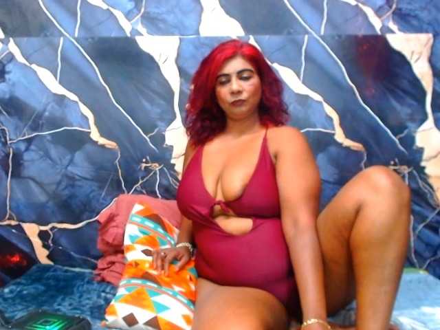 indianerotica69 live cam on BongaCams