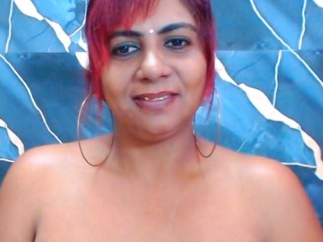 indianerotica69 live cam on BongaCams