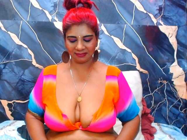 indianerotica69 live cam on BongaCams