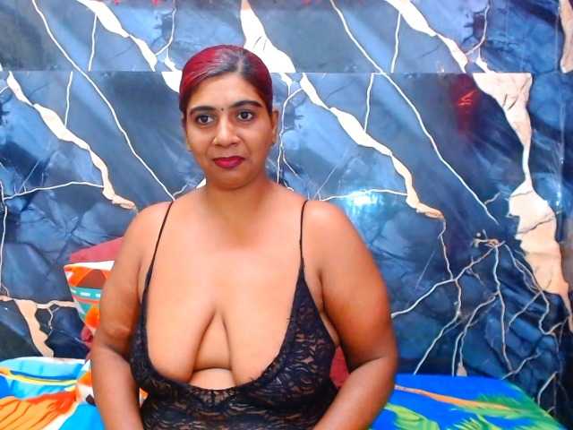 indianerotica69 live cam on BongaCams