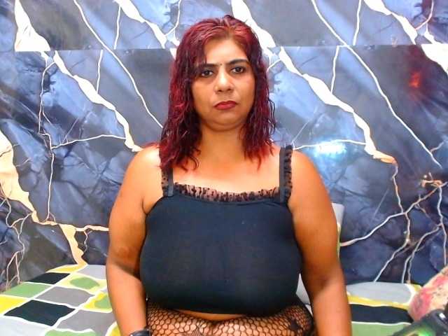 indianerotica69 live cam on BongaCams