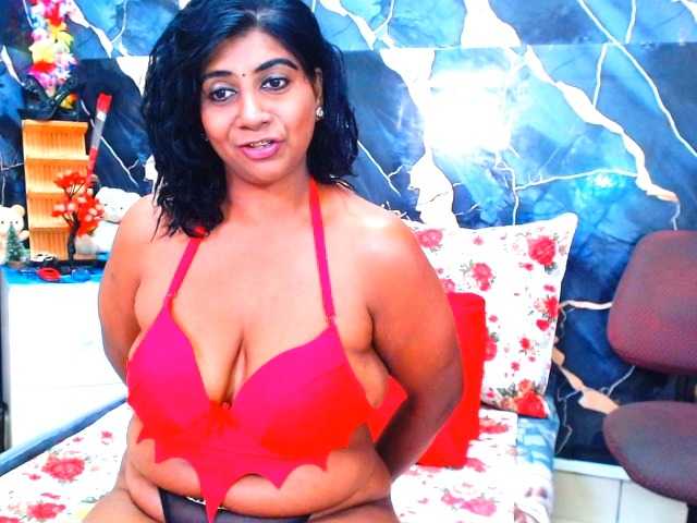 indianerotica69 live cam on BongaCams