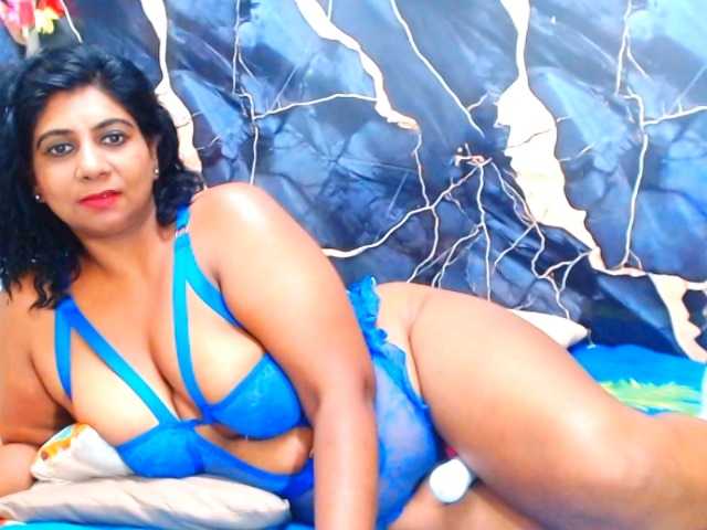 indianerotica69 live cam preview