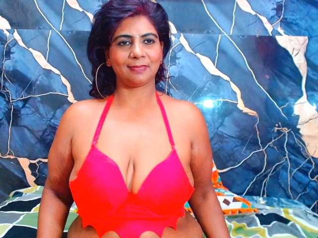 indianerotica69 live cam on BongaCams