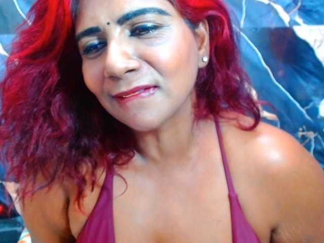 indianerotica69 live cam on BongaCams