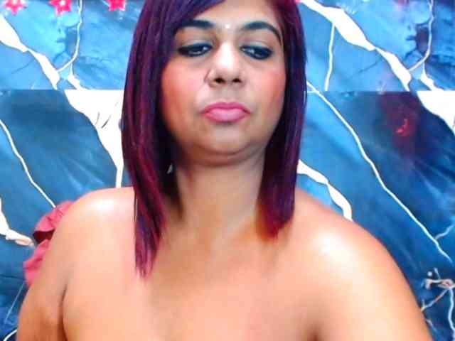 indianerotica69 webcam