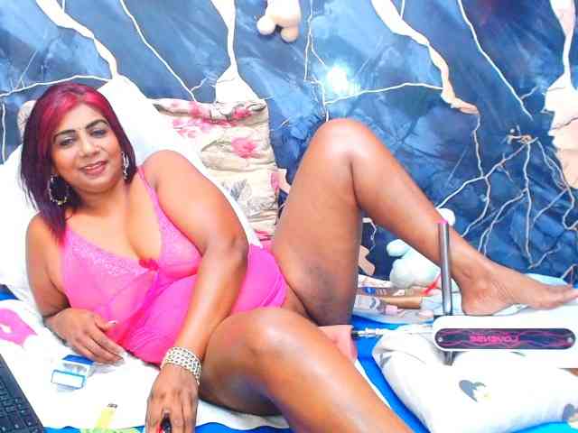 indianerotica69 webcam