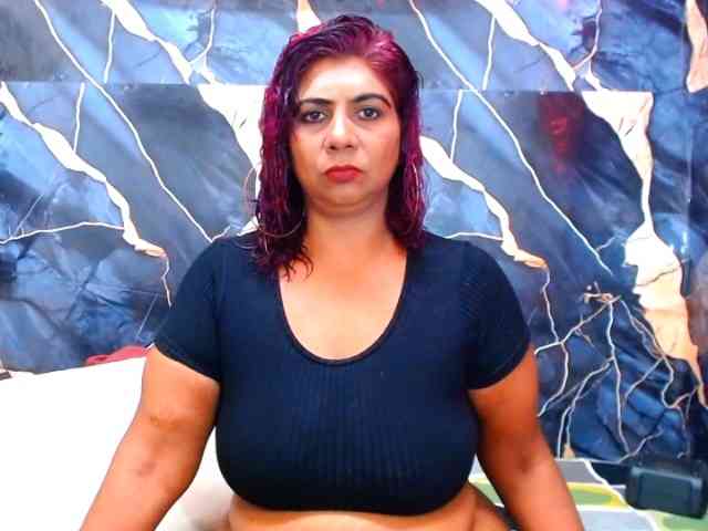 indianerotica69 webcam