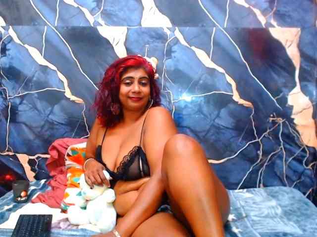 indianerotica69 webcam