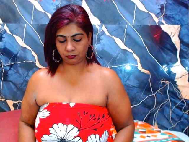 indianerotica69 webcam