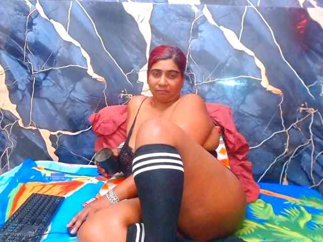 indianerotica69 webcam