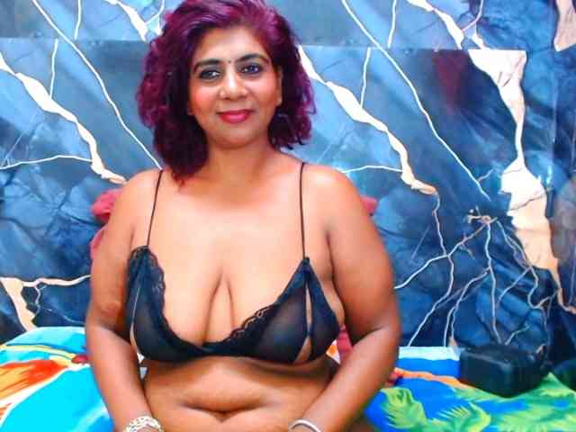indianerotica69 webcam