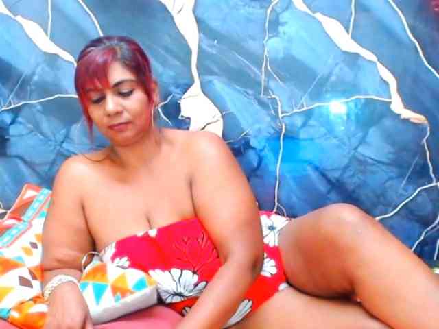 indianerotica69 webcam