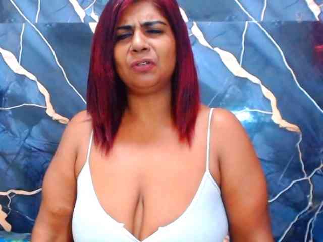 indianerotica69 webcam