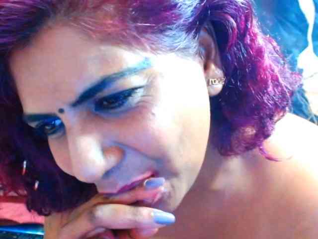 indianerotica69 webcam