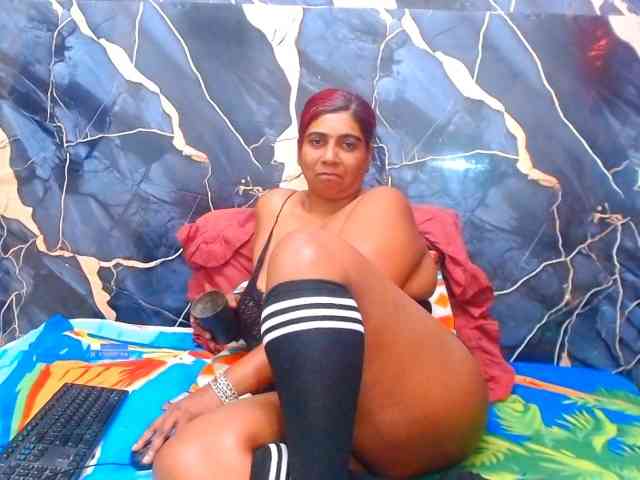 indianerotica69 webcam