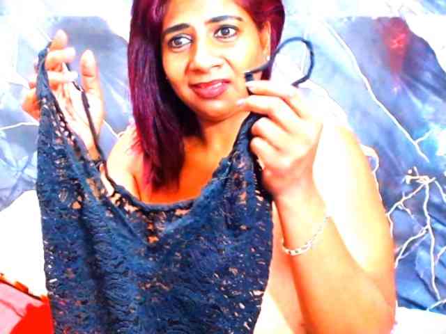 indianerotica69 webcam