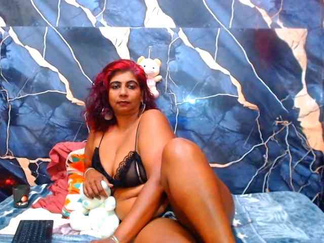 indianerotica69 webcam