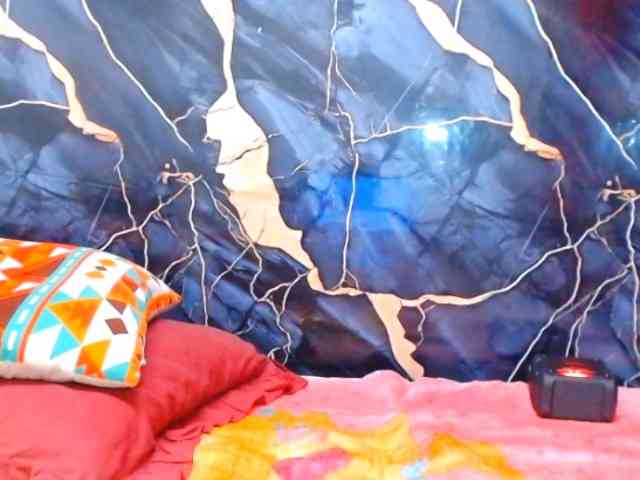 indianerotica69 webcam