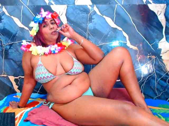 indianerotica69 webcam