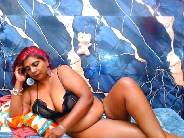 indianerotica69 webcam