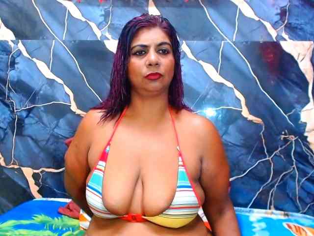 Model: indianerotica69