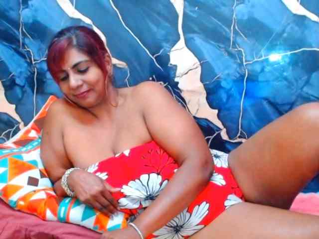 Model: indianerotica69
