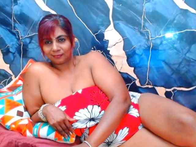 indianerotica69 webcam