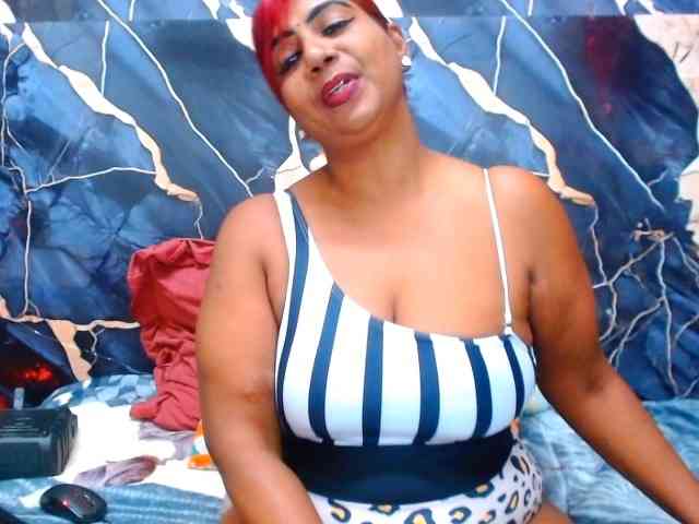 indianerotica69 Live Webcam on BongaCams