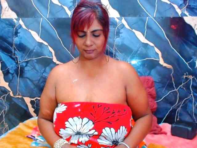 indianerotica69 webcam