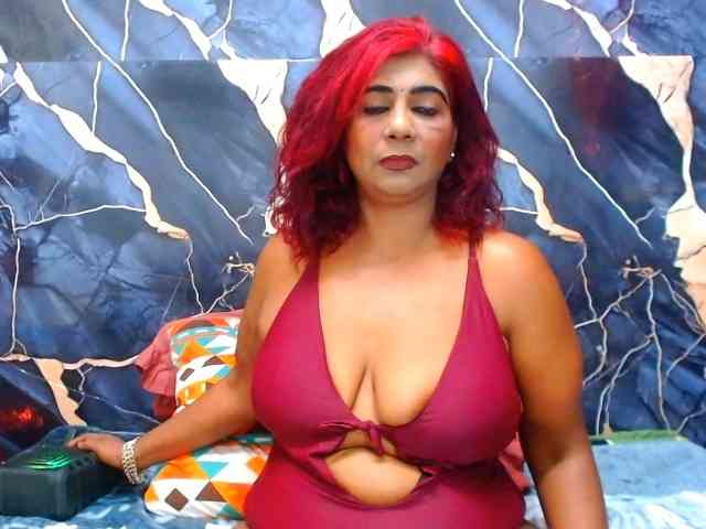 indianerotica69 webcam