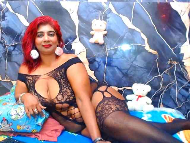 indianerotica69 webcam