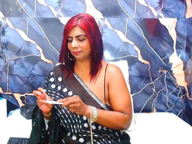 indianerotica69 webcam