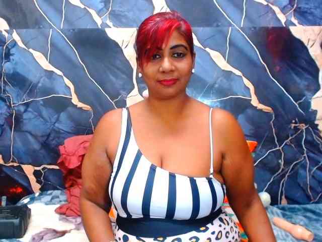 indianerotica69 Live Webcam on BongaCams