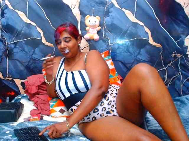 indianerotica69 webcam