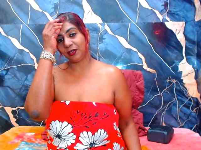 indianerotica69 webcam