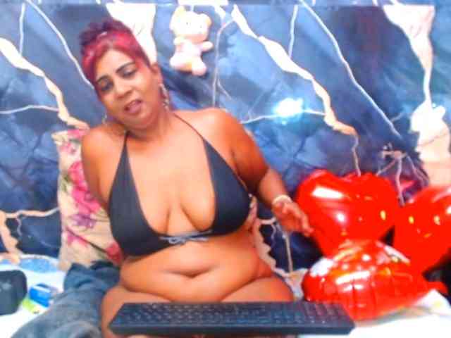 indianerotica69 webcam