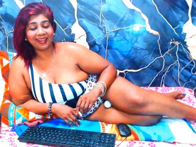indianerotica69 webcam