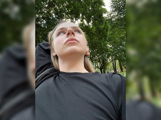 elegantbabe live cam on BongaCams