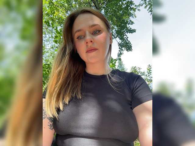 elegantbabe live cam on BongaCams