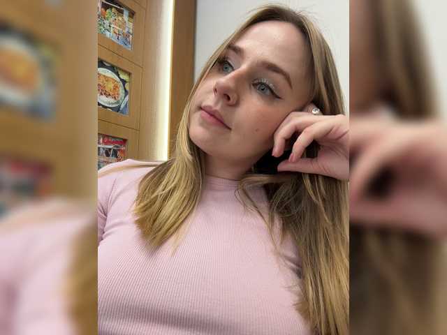 elegantbabe live cam on BongaCams