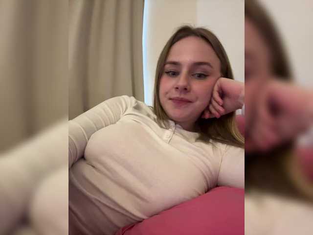 elegantbabe live cam on BongaCams