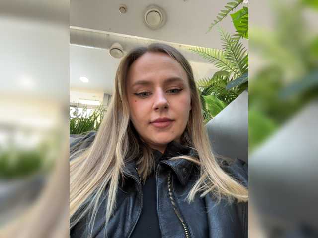 elegantbabe live cam on BongaCams