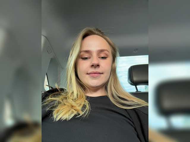 -Angel-Ali- live cam